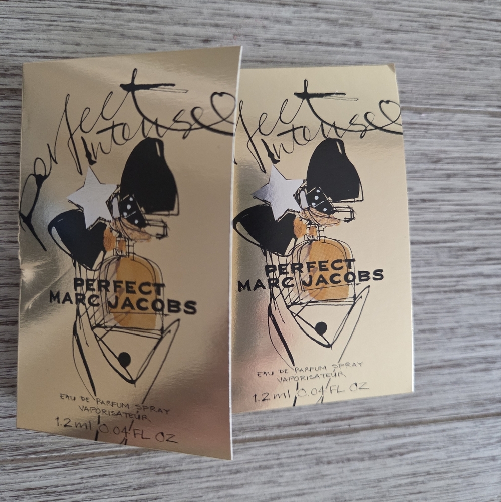 5 For 25 💥Marc Jacobs Perfect Intense Eau De Parfum Sample. Set Of 2